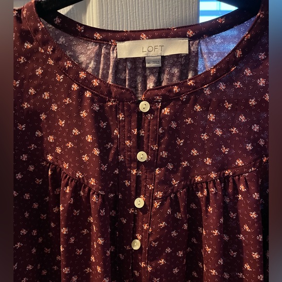 Loft Top - Picture 2 of 4